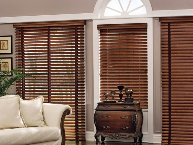 product-wood-blinds-featured_2021-05-10-102101