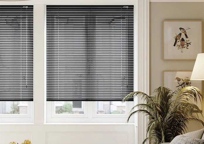 venetian blind grey main